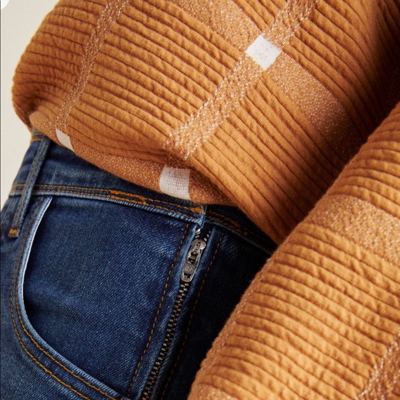 Anthropologie sweater blouse - Picture 4 of 12